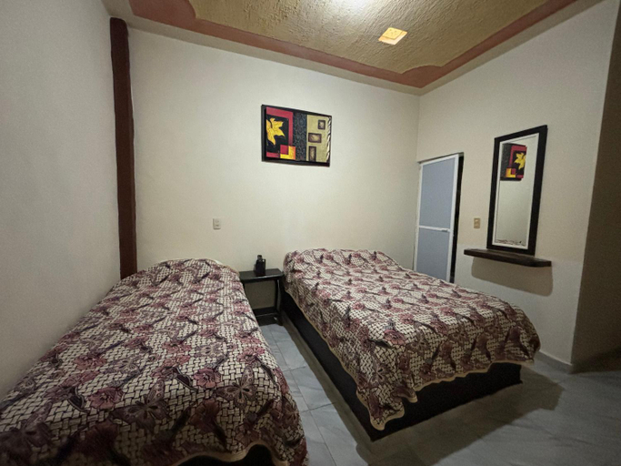 Bedroom 4, Hotel Luxi, Lázaro Cárdenas