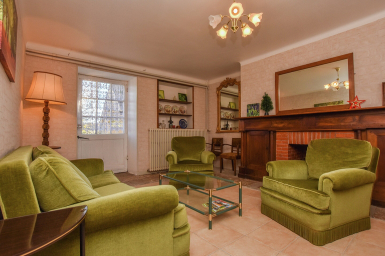 Living room 2, Charming Stay in Montfaucon, Lot