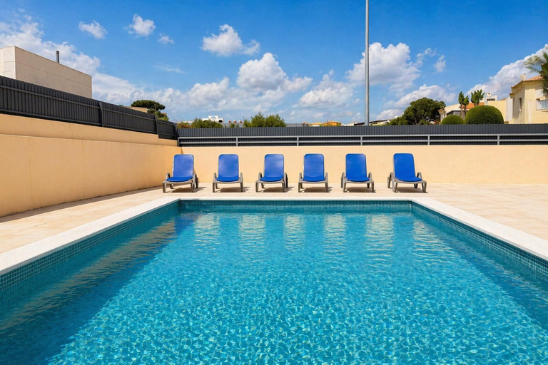 Sport & Beauty 3, Villa Lidia Oura Beach with private Swimmingpool, Albufeira
