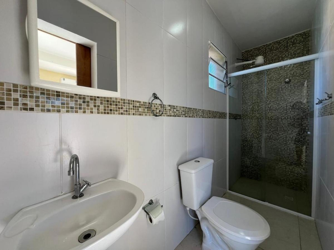 Bathroom, Pousada Enseada Guarujá, Guarujá