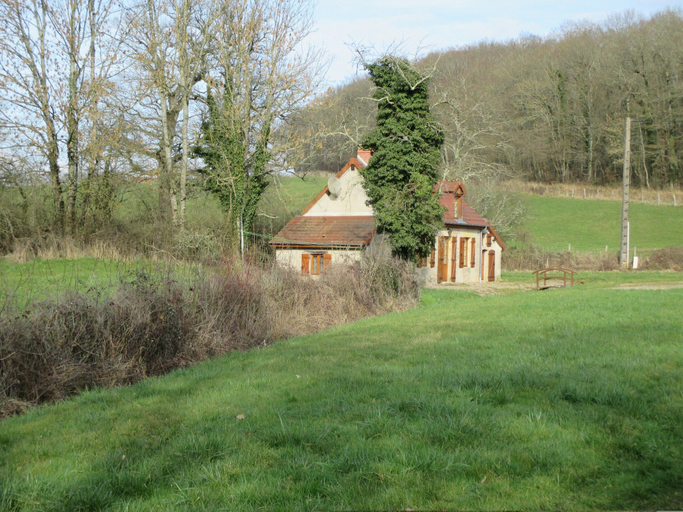 View from property 4, Holiday Home in Isenay Near Lake and Forest, Nièvre