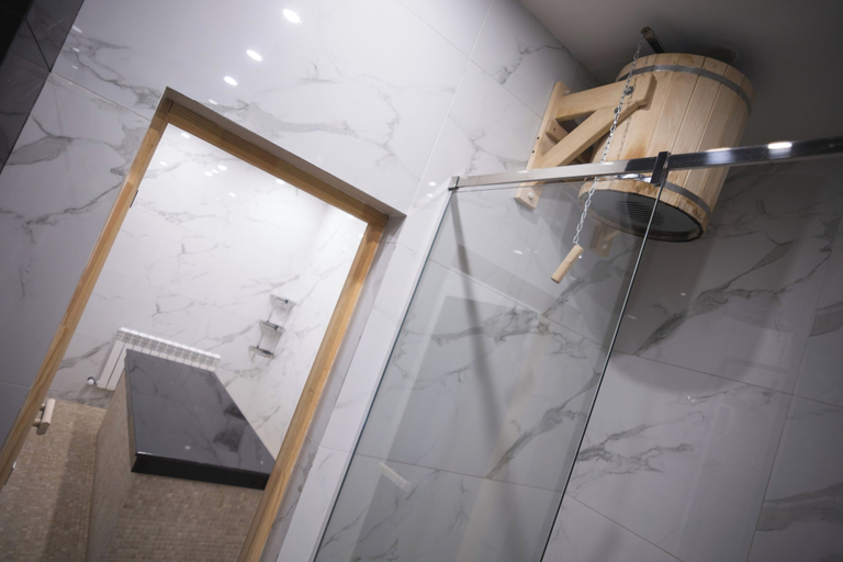 Bathroom 4, Grand Hotel Kazybek Bi, Almaty