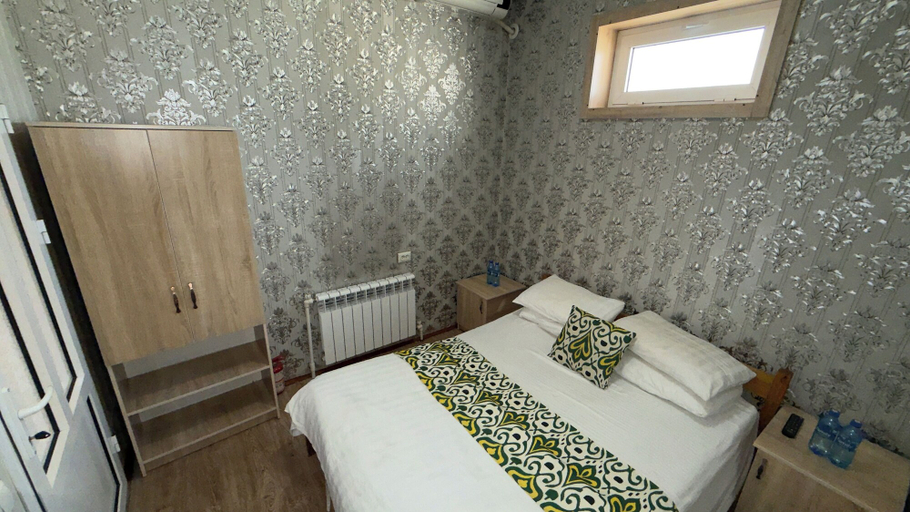 Room 5, Allisher hotel, Samarkand
