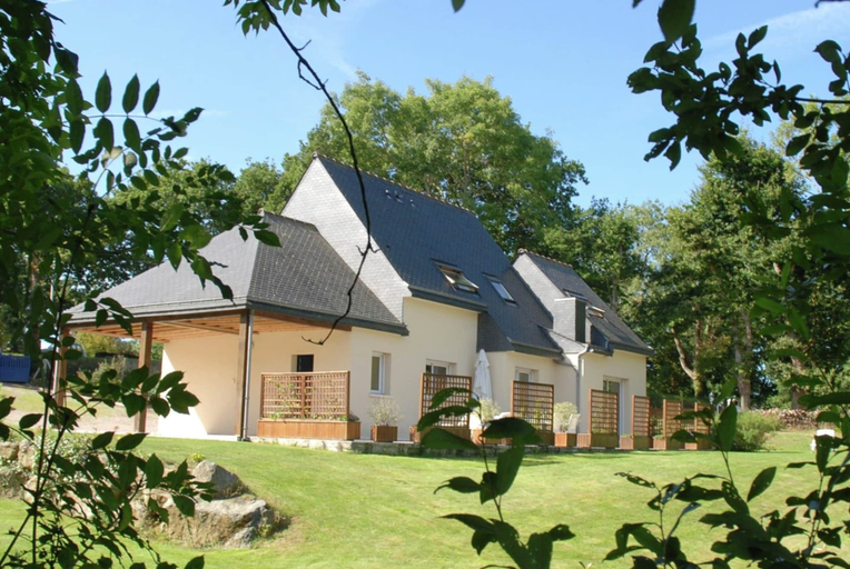 Primary image