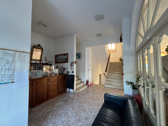 Public Area, Apraos Bay Hotel, Ionian Islands