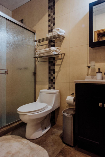 Bathroom 3, Casa de Sara, Ensenada