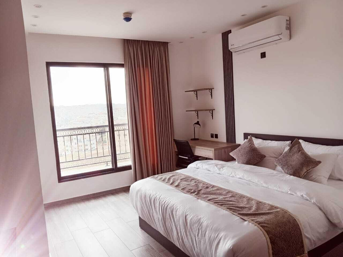 Bedroom 2, Alshakreen suites, Ardhah