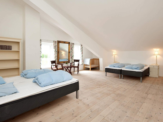 Bedroom 4, 5 Star Holiday Home in Lunderskov, Kolding