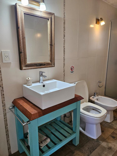 Bathroom 2, MarEz, n.a289
