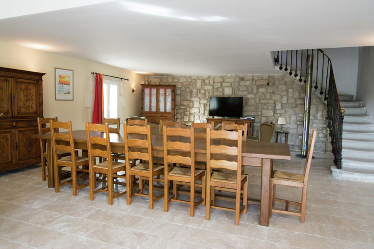 Dining 3, Vineyard Villa in Montfrin, Gard
