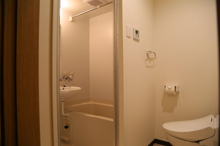 Bathroom 3, TOKYO E JOY INN Okubo branch in Shinjuku