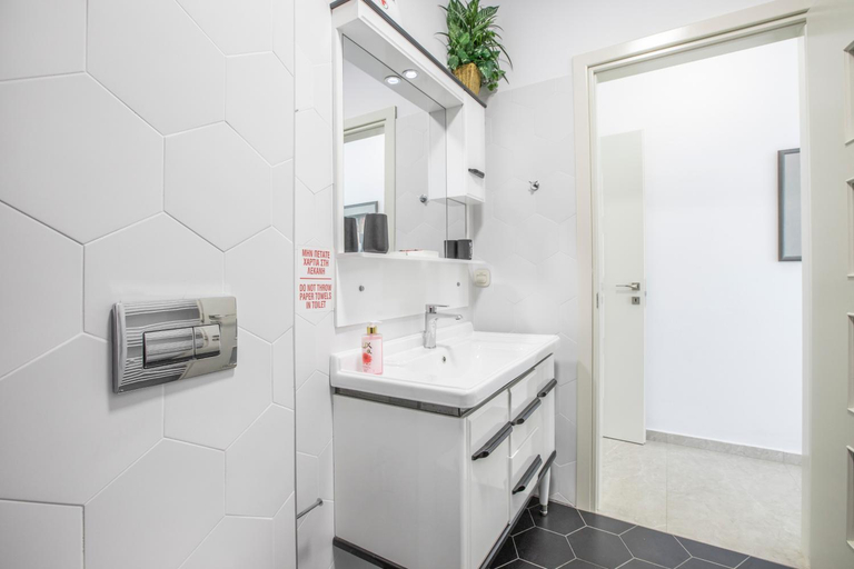 Bathroom 4, Villa Urania - Kamilari, Faistos
