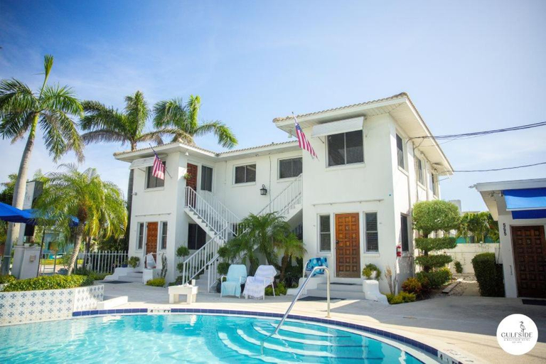 Sport & Beauty 2, Gulfside Resort. Unit 1, Pinellas