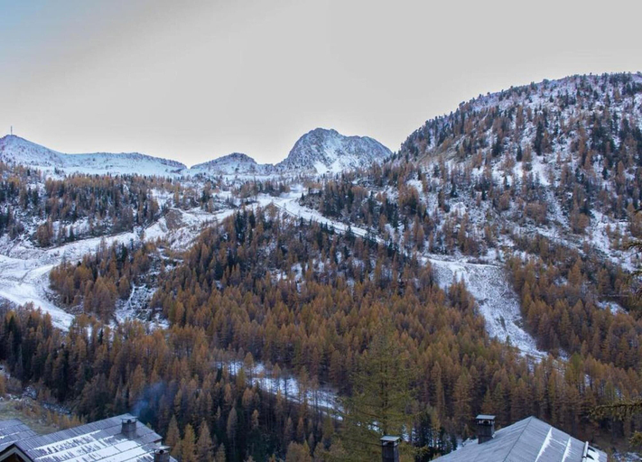 View from property 5, Chalet in Isola With Scenic Views, Alpes-Maritimes
