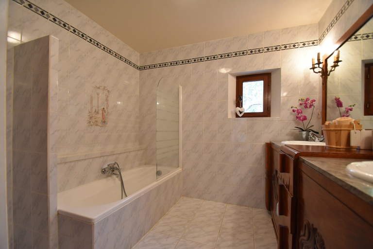 Bathroom 4, Villa in Saint-Paul with Private Pool, Var