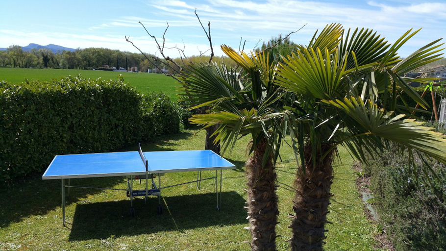Others 5, Comfortable Villa With Swimming Pool, Gard