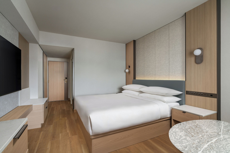 Bedroom 3, Kobe Marriott Hotel, Kobe