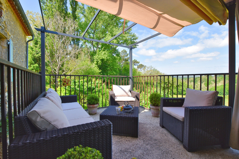 Balcony 2, Loubejac Garden Escape, Dordogne