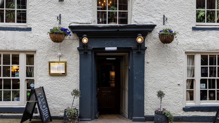 Exterior & Views 2, Black Lion Hotel Richmond, North Yorkshire