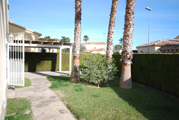Garden 2, Coastal Villa With Wellness, Valencia