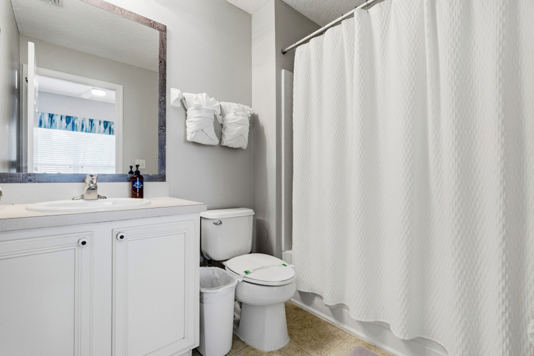 Bathroom 4, Jasmine 4 Bedrooms, Osceola