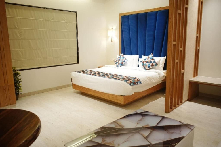Room 4, HOTEL RANCEHOK'S, Mathura