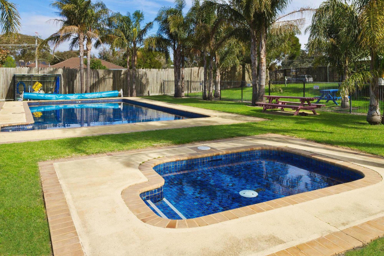 Sport & Beauty 4, Carrum Downs Motel, Frankston - East