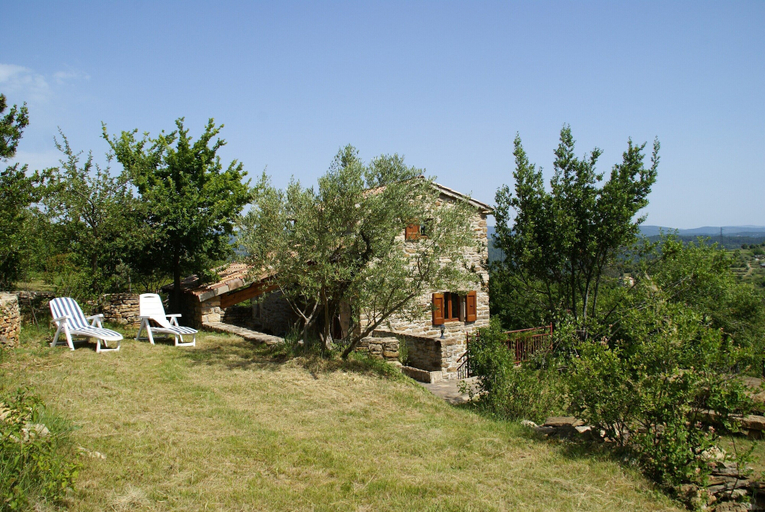 Garden 3, Relaxing Stay in Les Vans, Ardèche