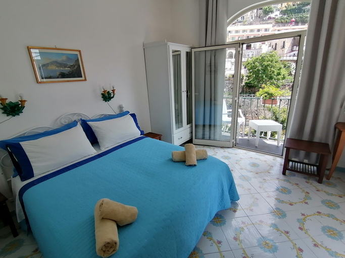 Bedroom 5, B&B Venus Inn Residence, Salerno