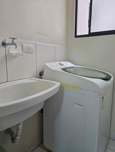 Bathroom 3, Pajuçara Vista Mar: Amplo 2Q com Garagem, Maceió (capital)