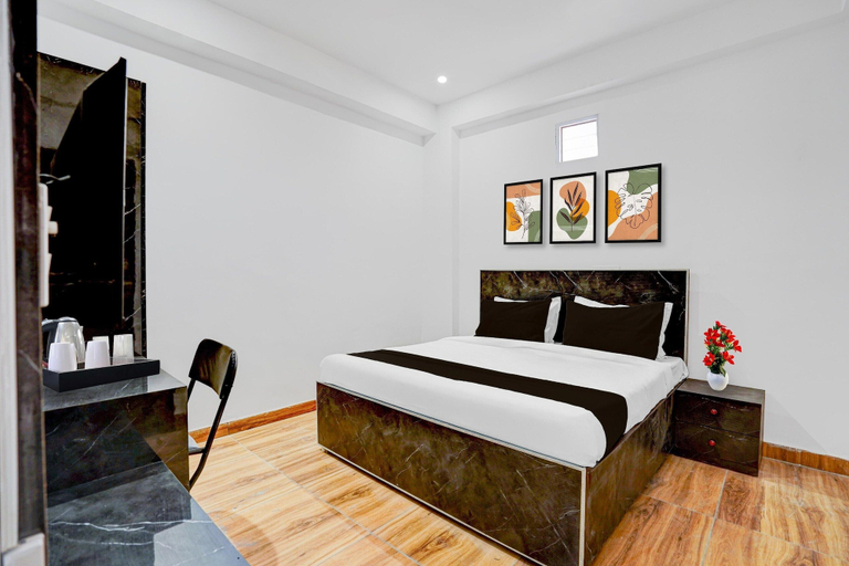 Room 4, Townhouse Khandsa Road Gurugram, Gurgaon