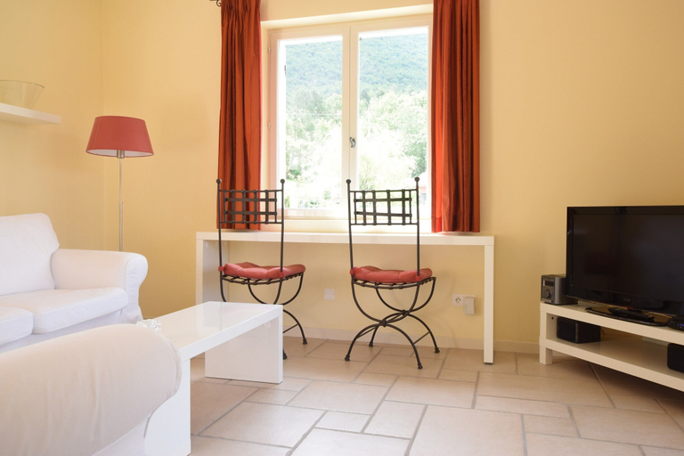 Living room 2, Cycling Escape in Montbrun, Drôme
