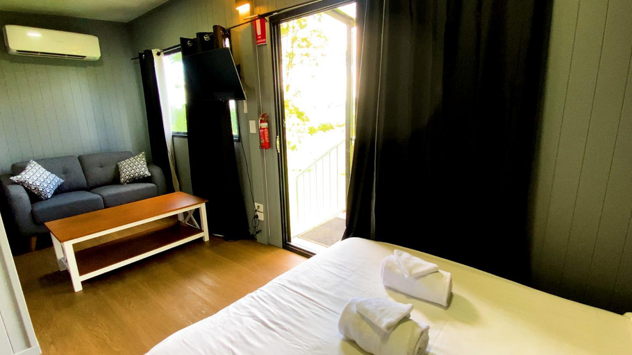 Bedroom, Gunabul Homestead & Golf Course, Cooloola - Gympie only