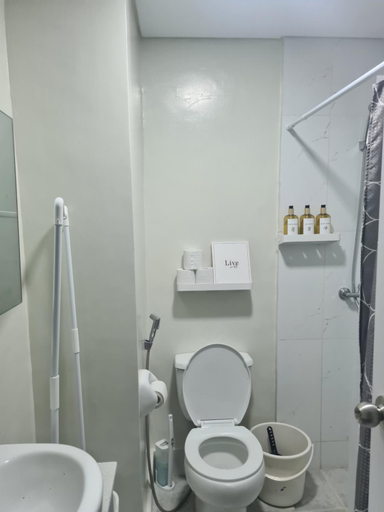 Bathroom 5, Studio type Condo near Mactan International Airport, Lapu-Lapu City