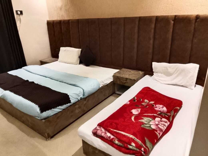 Others 2, HOTEL DURGA PALACE, Garhwal