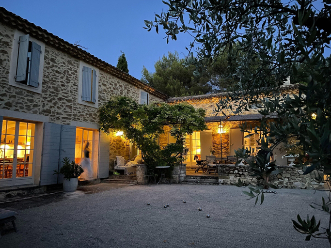 Exterior 4, Mansion in Vaison-la-romaine With Private Pool, Vaucluse