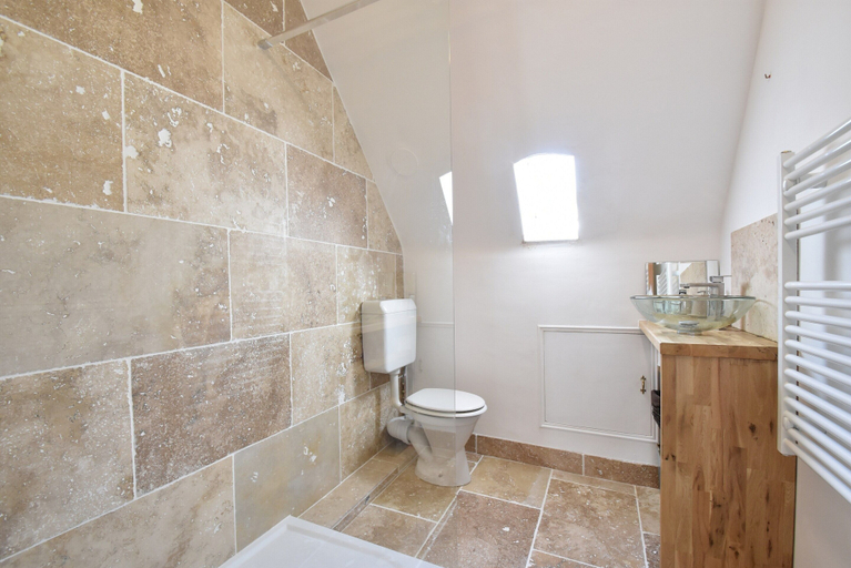 Bathroom 3, Luxury Villa in Dordogne With Pool & Privacy, Dordogne