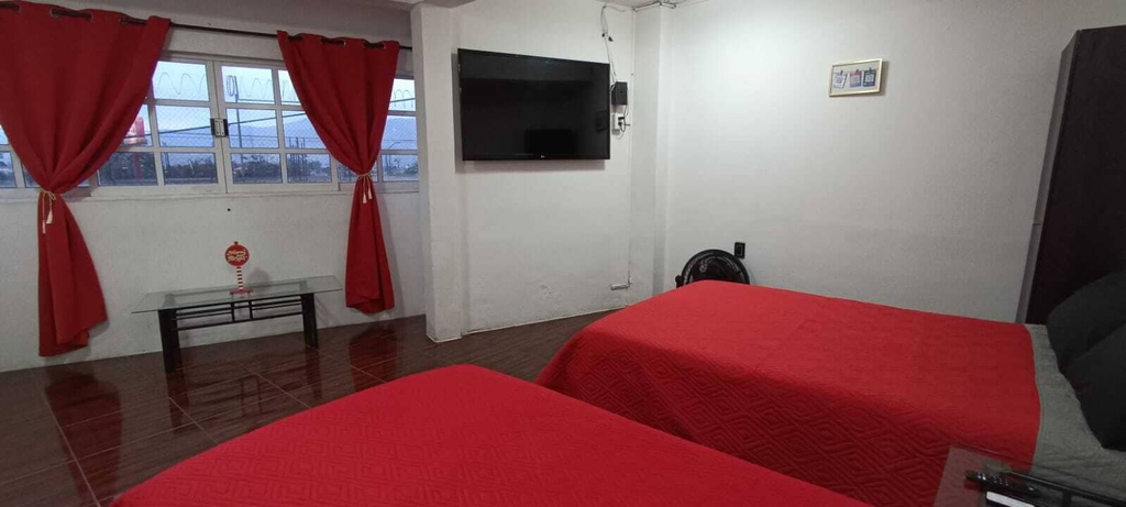 Room 2, LA PATRONA HOSTAL, Del Centro