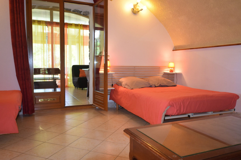 Room 4, Garrigue Hideaway in Lanas, Ardèche