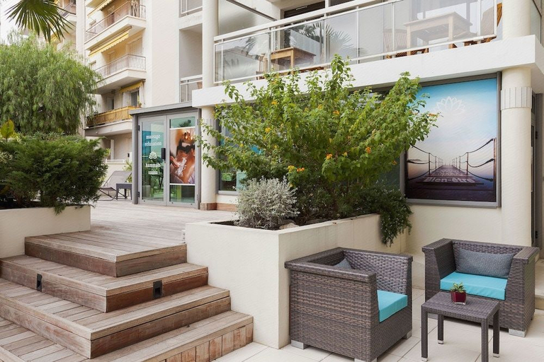 Others, Nehô Suites Cannes Croisette, Alpes-Maritimes