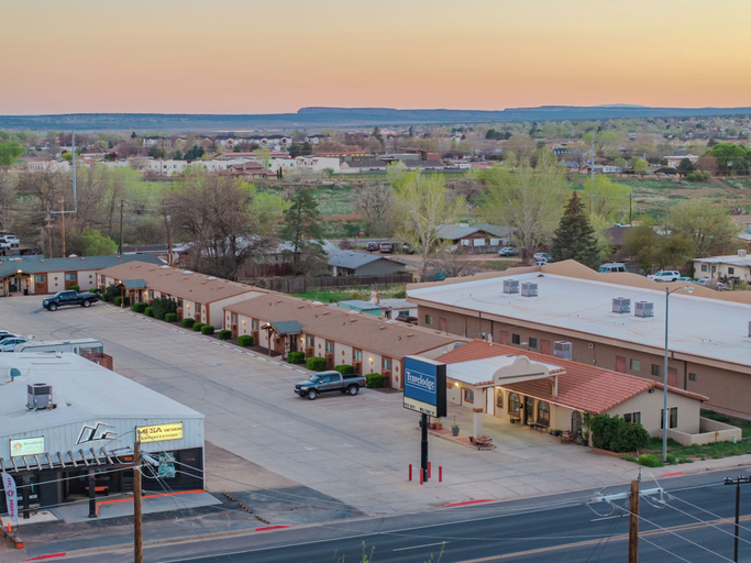 Exterior & Views 2, Travelodge by Wyndham Kanab, Kane