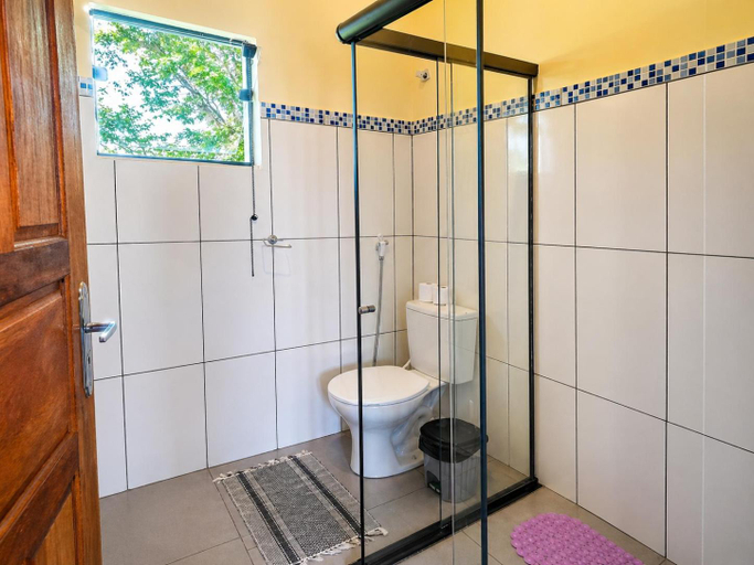 Bathroom, Pousada Efraim, São João del Rei