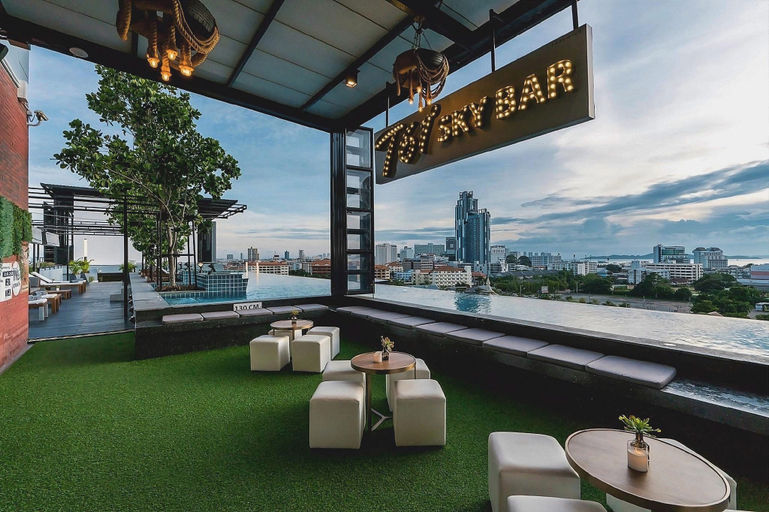 Food & Drinks, T Pattaya Hotel by PCL, Pattaya