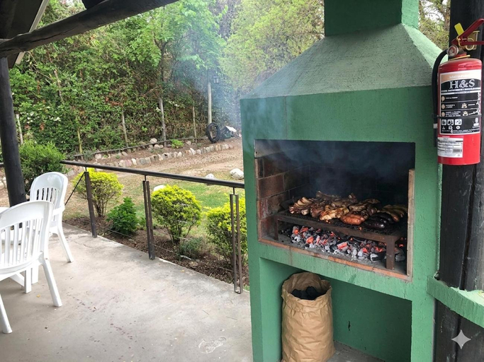 Food & Drinks, Cabanas equipadas en Vaqueros - naturaleza y tranquilidad cerca de Salta, La Caldera