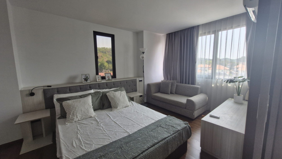 Room 5, Stasia Residences Sriracha, Si Racha