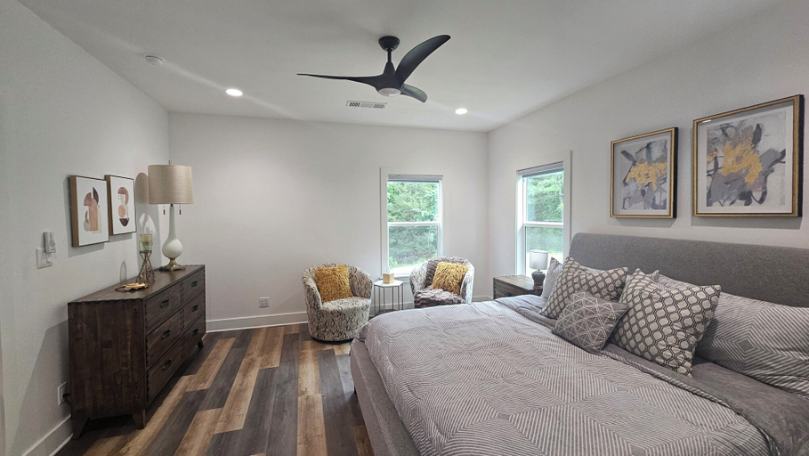 Room 3, Deluxe Country Cabin - Pet Friendly, Garland