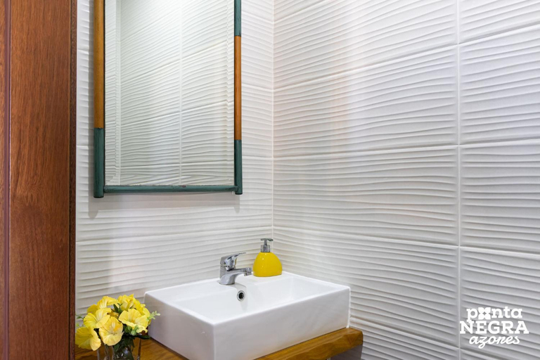Bathroom 3, Casa das Lajes by Ponta Negra Azores, Praia da Vitória