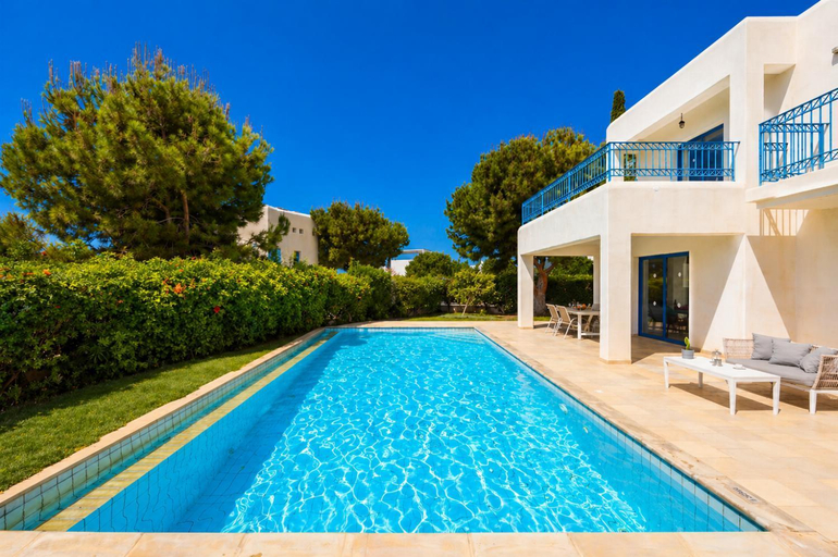 Facilities 5, Villa Estia