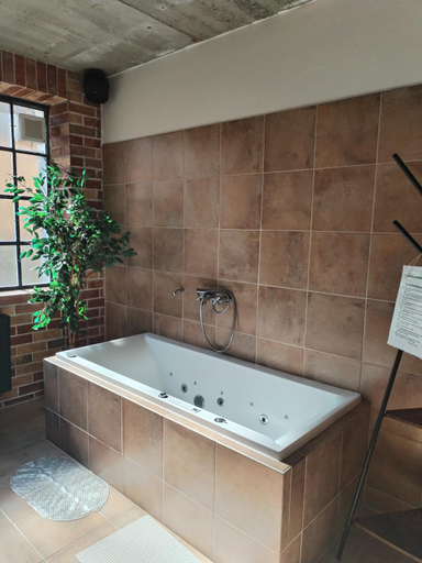 Bathroom, Hotel Na Vyvoji, Benešov
