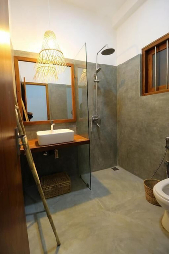 Bathroom 3, Ohana Surf Guest House, Habaraduwa